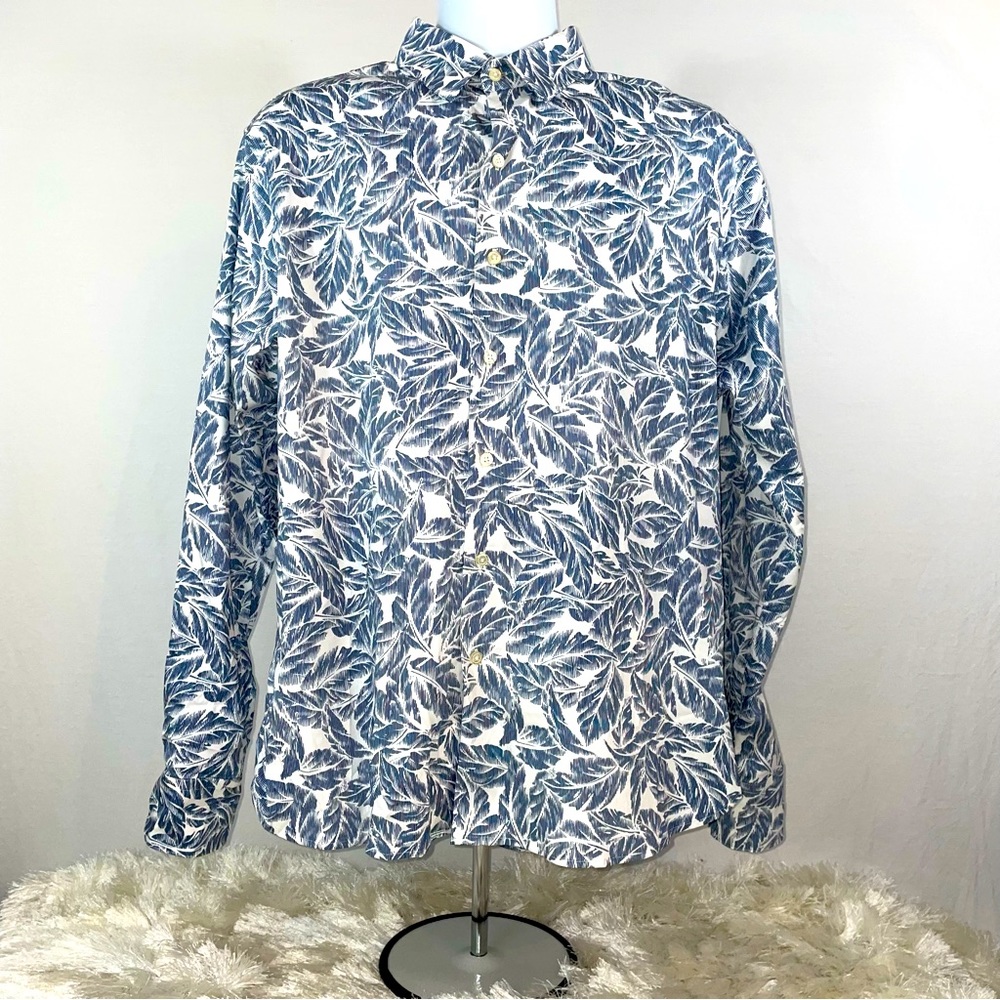 Michael’s Long Sleeve Men’s Shirt. Size Large. NWT.